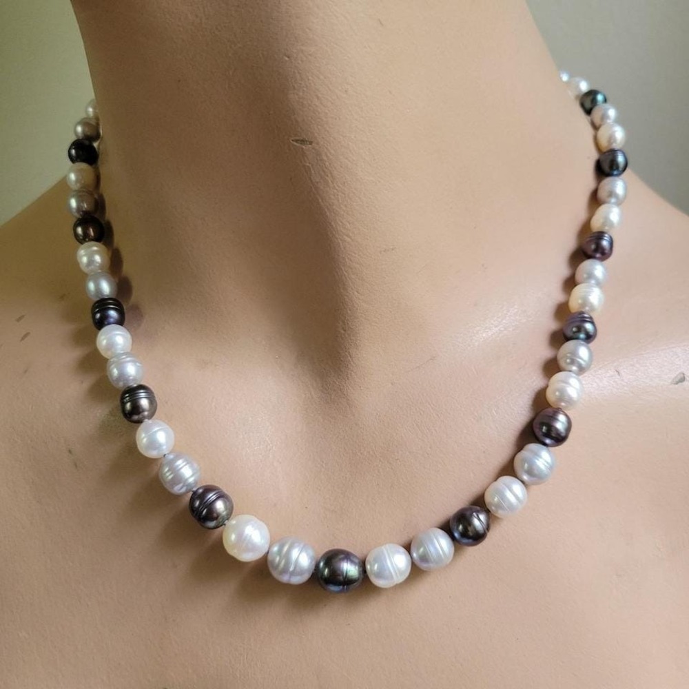 Vtg Freshwater Pearl Knotted Necklace Tri-Color Black White Grey 18" Cottagecore